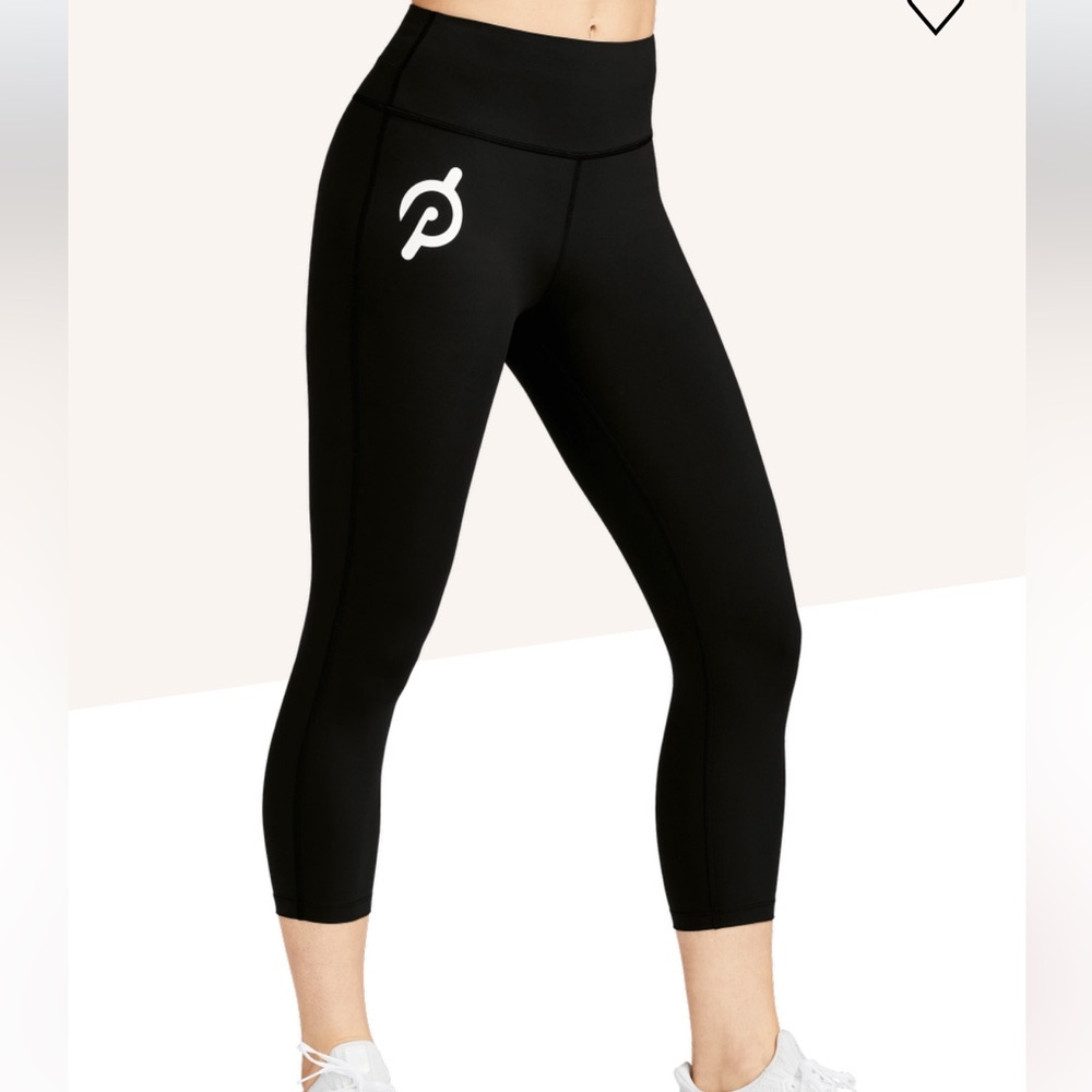Peloton Essential Capri Black Size Small
